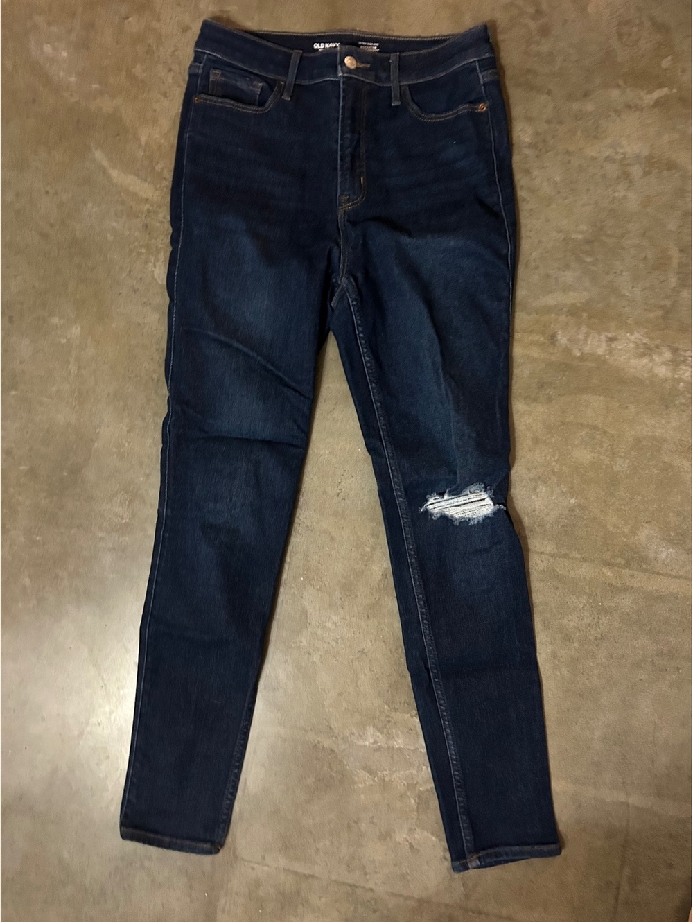 Old Navy extra high rise Rockstar Super Skinny jeans